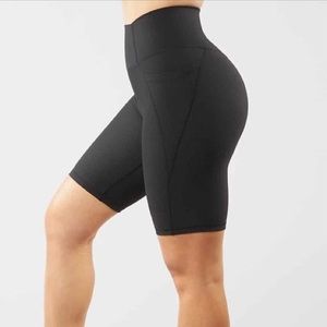 BuffBunny Material Girl Ribbed Bike Shorts in Onyx